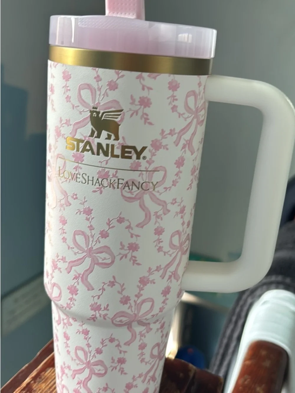 Stanley White & Pink Floral Travel Mug with Gold Logo 30oz loveshack fancy - Picture 1 of 2